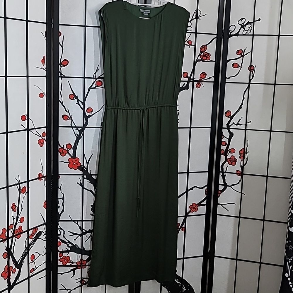Vince Sleeveless Crew Neck Maxi Dress